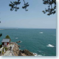 Watatsumi Shrine on Ryuo Point overlooking Katsurahama