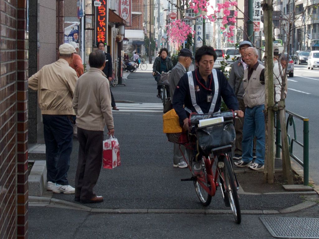Asakusa Streetside Scene 